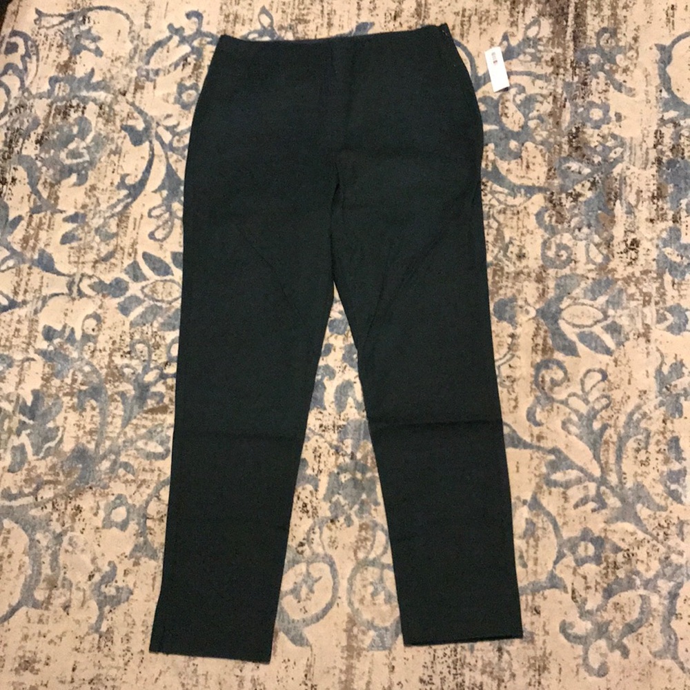 NWT Old Navy High Rise Pixie Ankle Pants, size 6